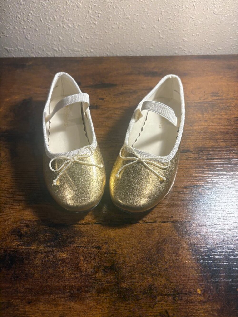 Girls Gold Metallic Ballet Flats with Bow & Mary Jane Strap